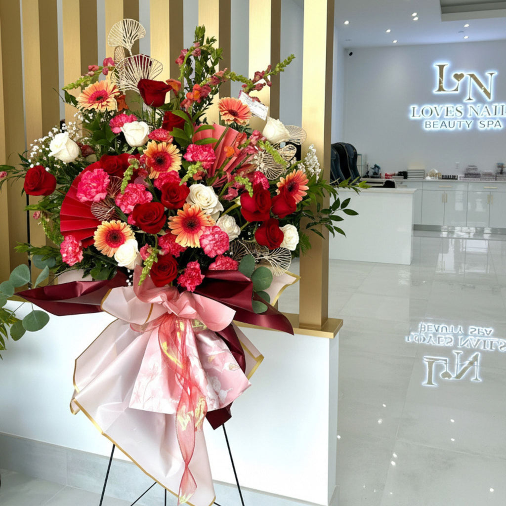 Grand Standing Bouquet